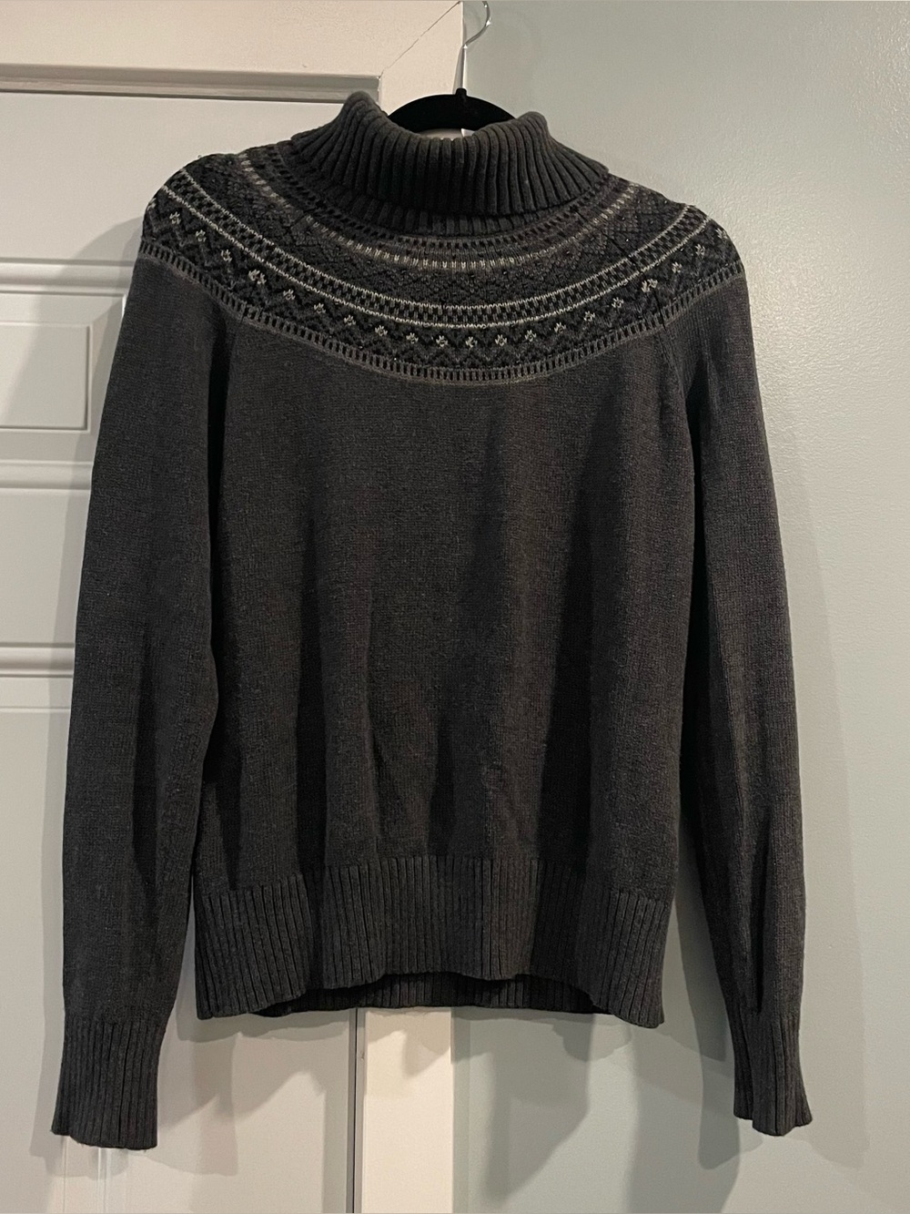Charter Club Gray Thick Turtleneck Sweater size medium